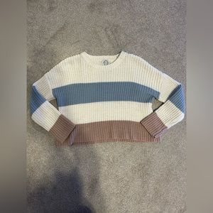 Womens XS, francesca’s cropped sweater